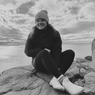 Summer Lindquist, Administrative Assistant